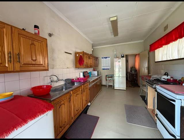 3 BEDROOM HOUSE FOR SALE IN VANDERBIJLPARK CW 2